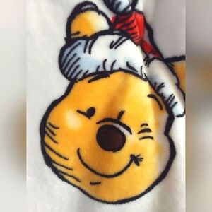 NWT Winnie the pooh Plush Holiday Throw Blanket